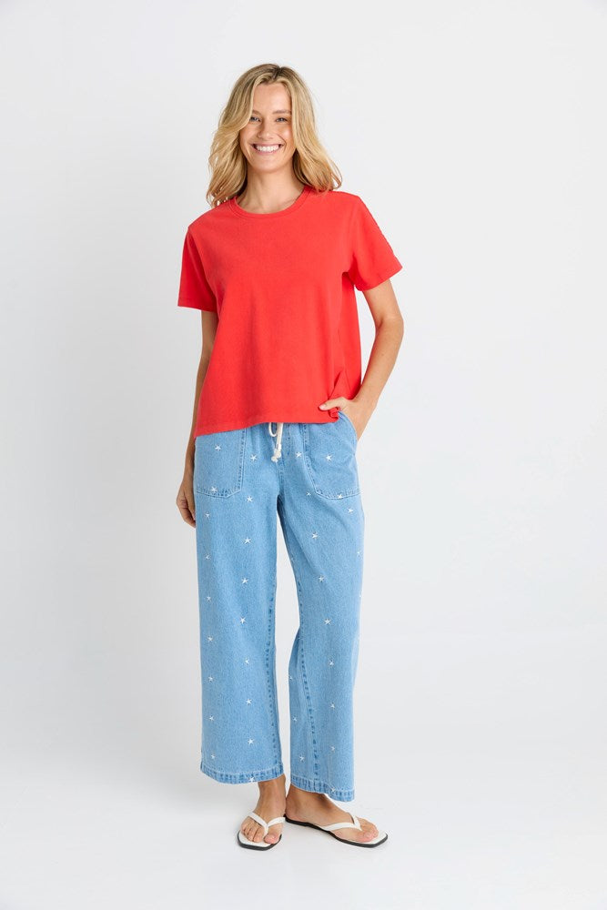 Woman in red short sleeve tee