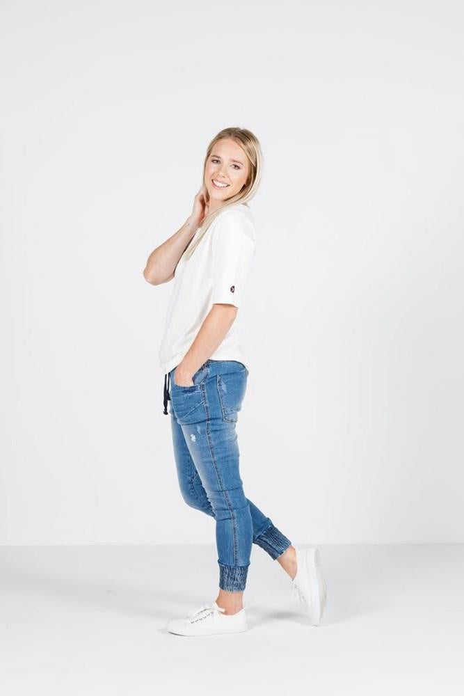 Vintage Lee Rivited Jeans | Jeans, Fashion, Shopping